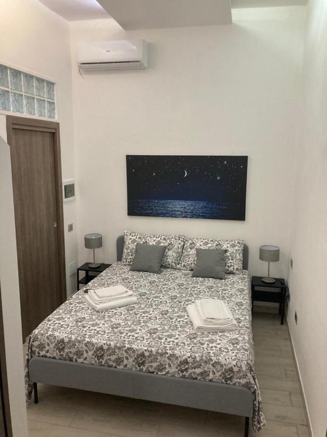 Prima Stella Tourist Rooms Minturno Bagian luar foto